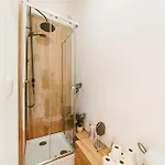 Apartment New&improved 41 Bedriver Front