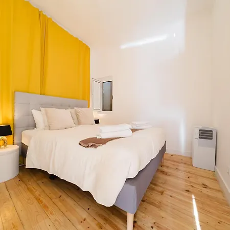 Improved Central Lisbon 41Br Riverfront Wac