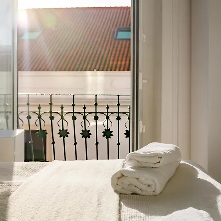 Improved Central Lisbon 41Br Riverfront Wac *