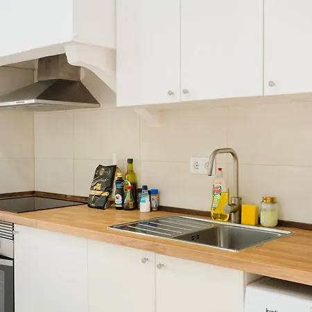 Improved Central Lisbon 41Br Riverfront Wac Lisboa
