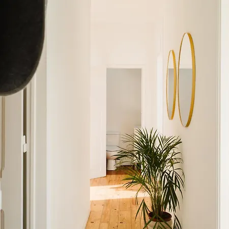 Improved Central Lisbon 41Br Riverfront Wac *