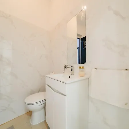 Improved Central Lisbon 41Br Riverfront Wac *