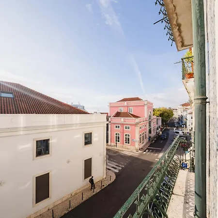 Improved Central Lisbon 41Br Riverfront Wac Apartamento