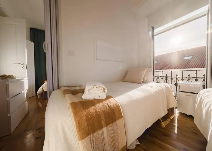 New&improved 41 Bedriver Front *