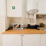 New&improved 41 Bedriver Front Appartement