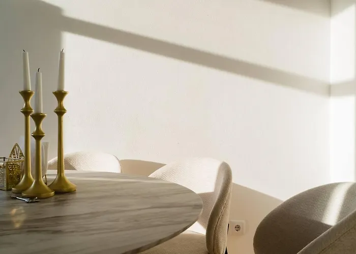 New&improved 41 Bedriver Front * Lisboa