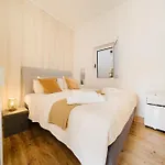 Apartment New&improved 41 Bedriver Front *